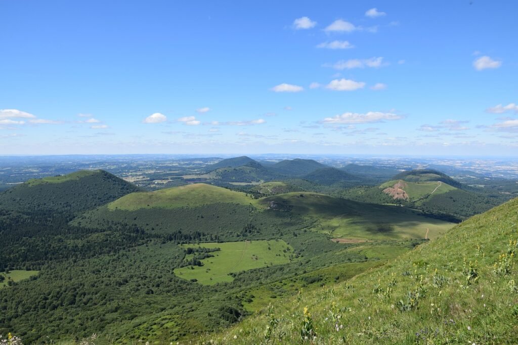 volcanoes, auvergne, chaîne des puys, landscape, panorama, nature, view of the puy-de-dome, auvergne, auvergne, auvergne, auvergne, auvergne